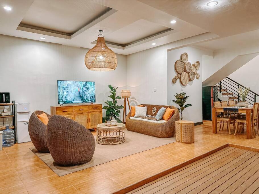 Villa Sriwedari -